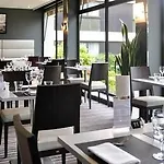 Novotel Nantes Otel 4*