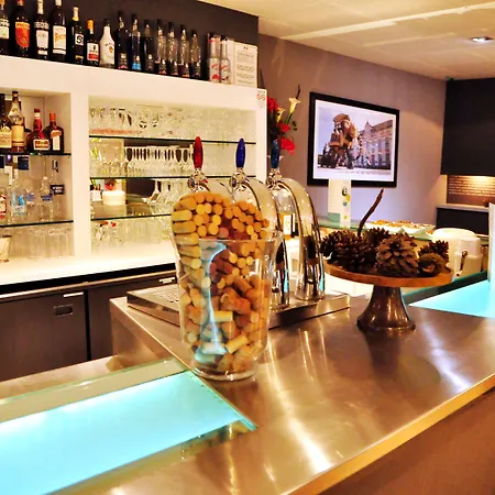 Novotel Nantes Hotell