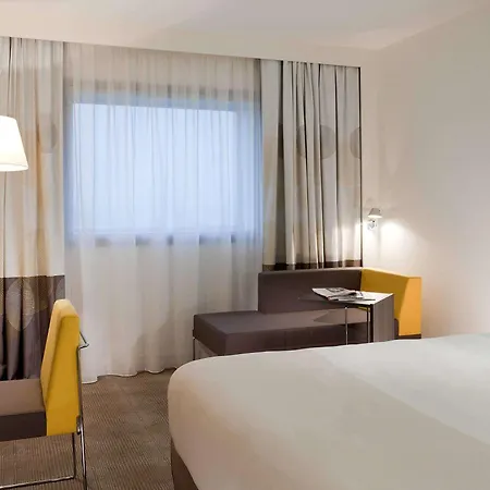 Hotel Novotel Nantes 4*