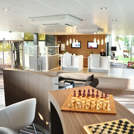Novotel Nantes 4*