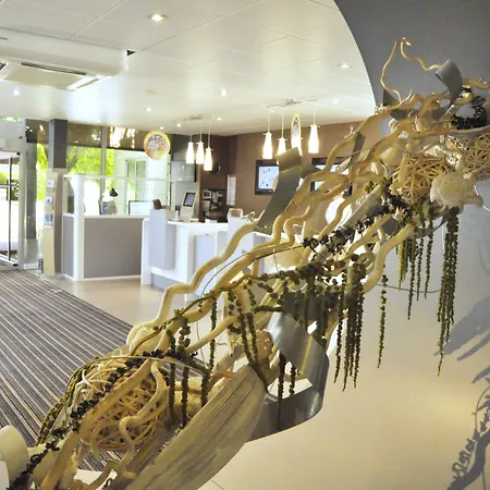 Novotel Nantes 4* קאקרפו