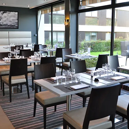 Hotel Novotel Nantes 4*