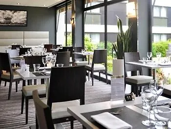 Novotel Nantes Otel 4*