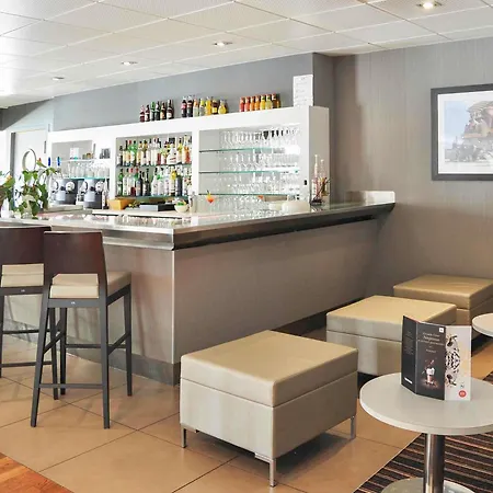 Hotel Novotel Nantes 4*