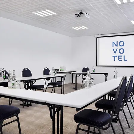 Hotel Novotel Nantes 4*