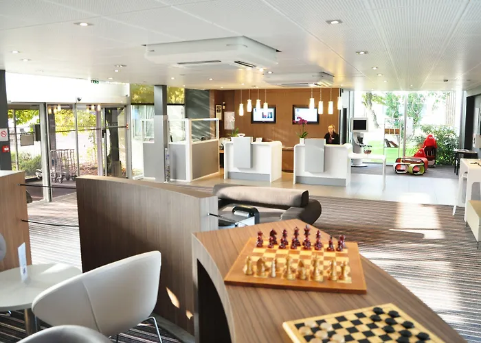 Novotel Nantes 4*