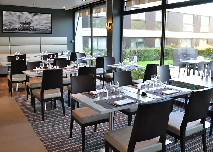 فندق Novotel Nantes 4*